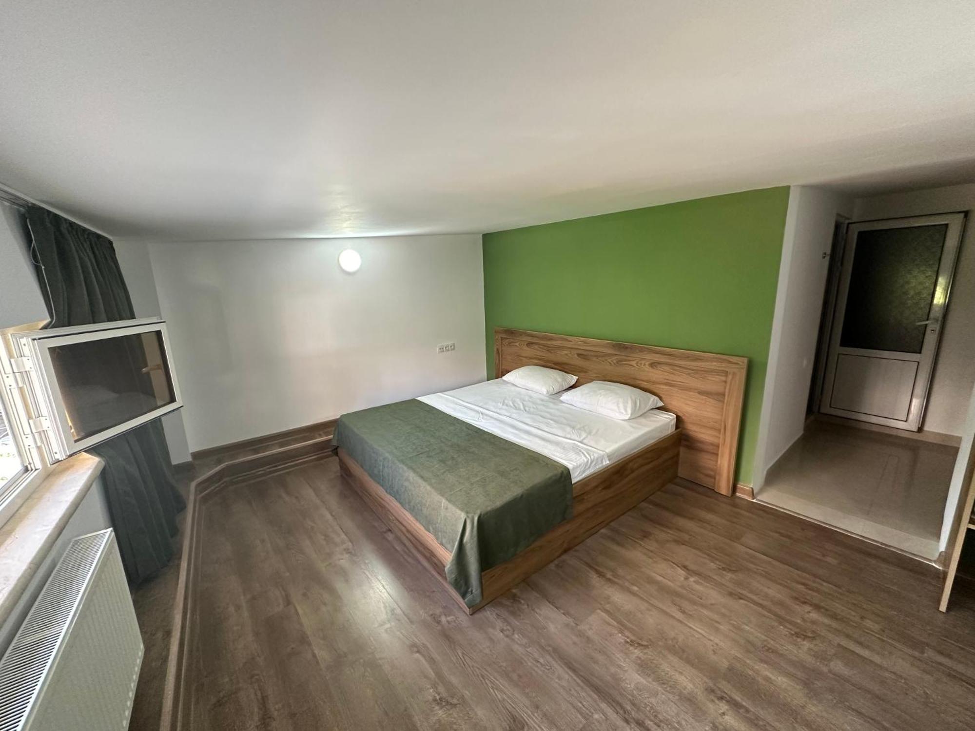 Express Hotel Ереван Экстерьер фото