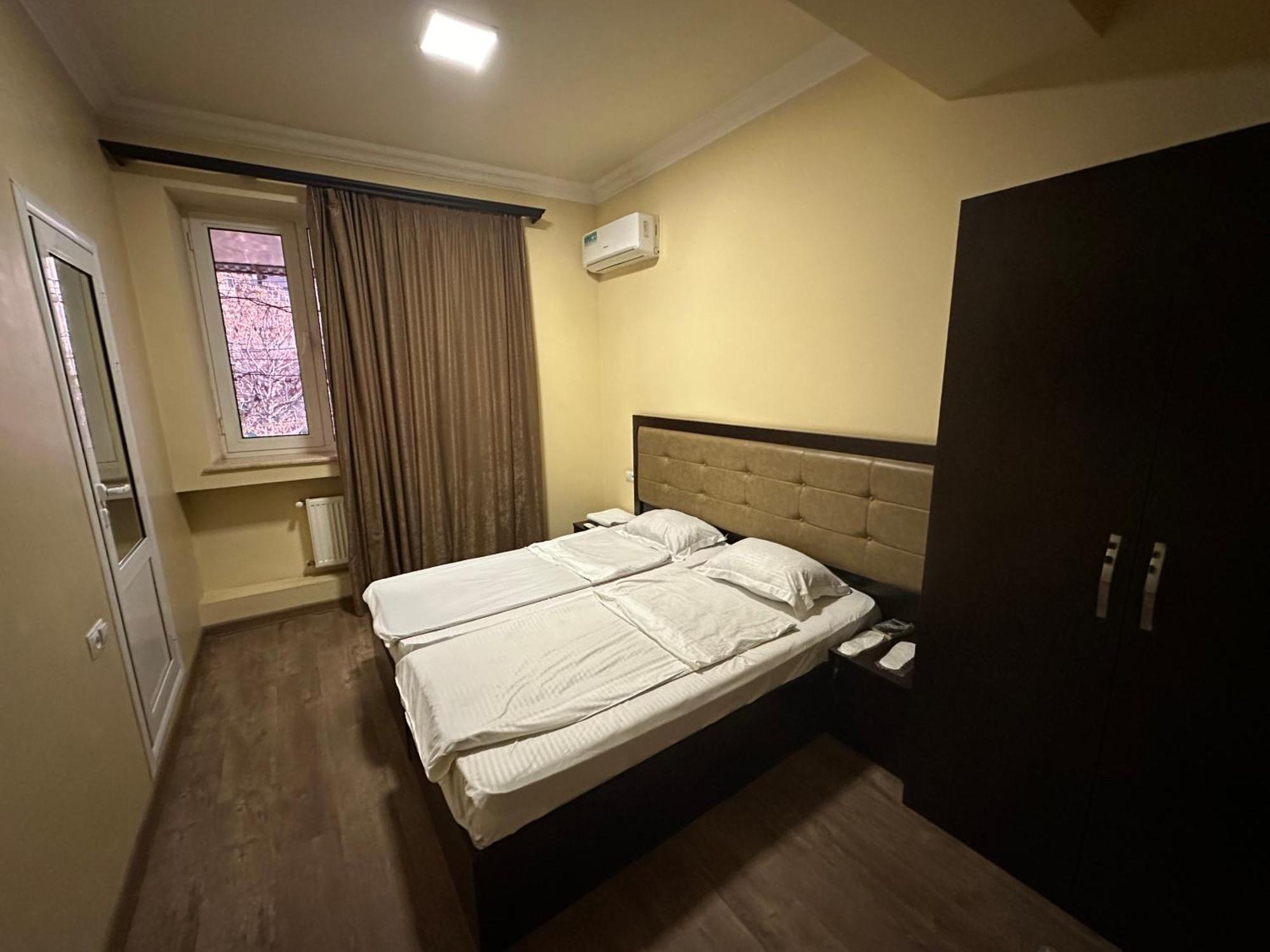 Express Hotel Ереван Экстерьер фото