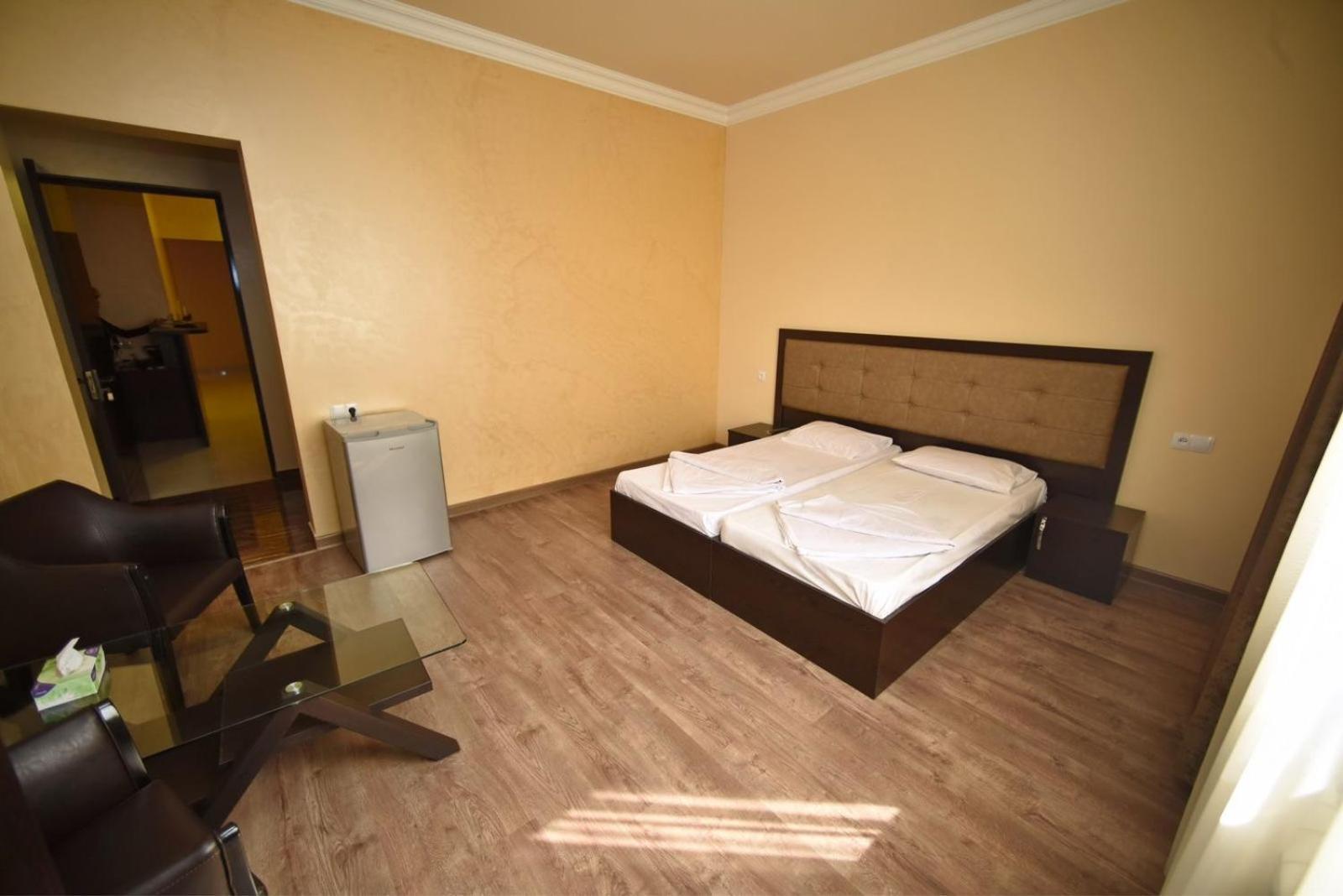 Express Hotel Ереван Экстерьер фото